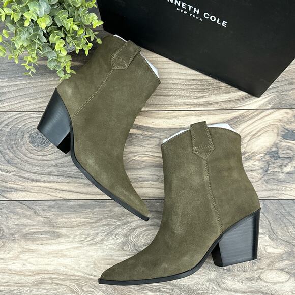 NIB Kenneth Cole New York Kara 8M Western Pointed Toe Suede Ankle Boots Khaki - Picture 1 of 10